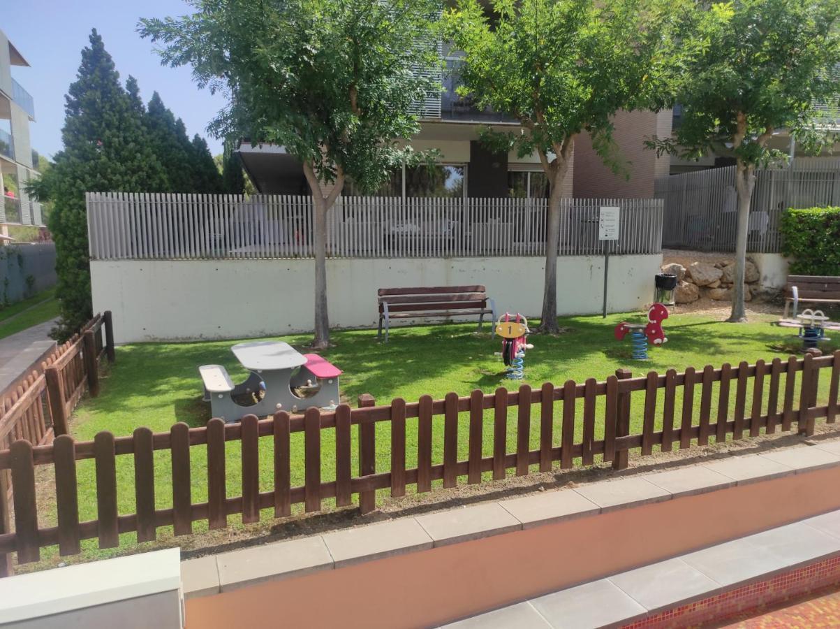 Paradise Village Port Aventuras Apartamento Salou